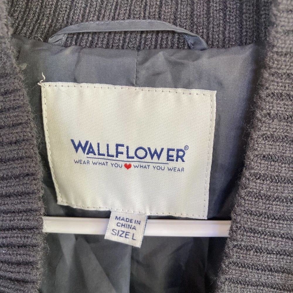 Wallflower Womens Sz L Fuzzy Jacket Iron Gray Long Sleeve Button Up Pockets New - Picture 4 of 8